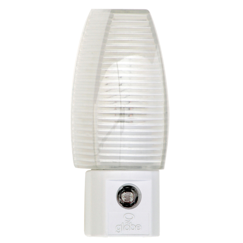 Globe Electric Automatic Plug-in Basic Incandescent Nightlight w/Sensor (Pack of 24)