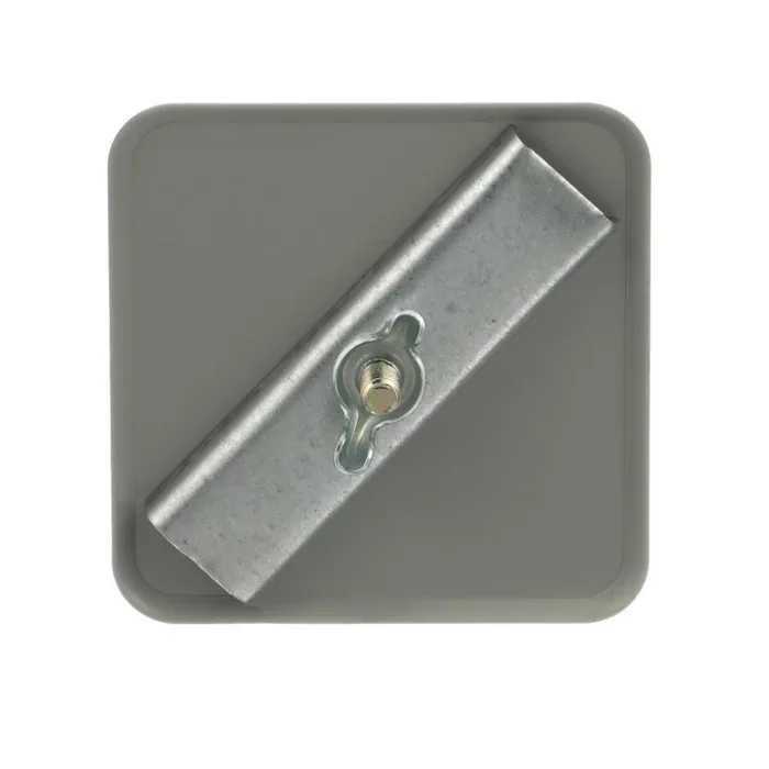 Eaton Bolt-On Small in. Hub Closure Plate For Meter Socket