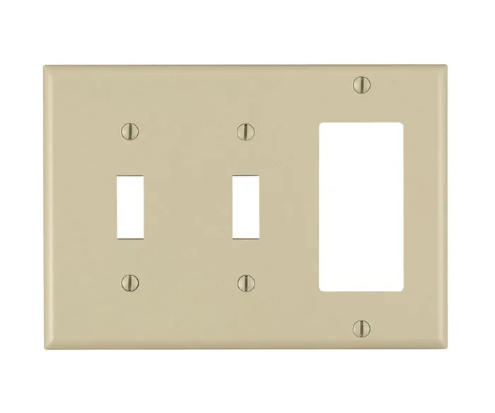 Leviton Ivory 3 gang Thermoset Plastic Decorator/Toggle Wall Plate 1 pk
