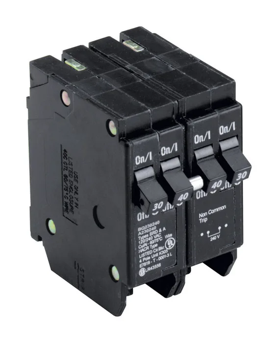 Eaton 30/40 amps Plug In 4-Pole Circuit Breaker