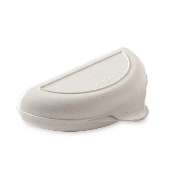 Nordic Ware 3.9 in. W X 7.9 in. L Omelet Pan Natural 1 pc